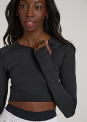 American Tall Online Shop | Compression Long Sleeve Cropped Training Top for Tall Women in Black
