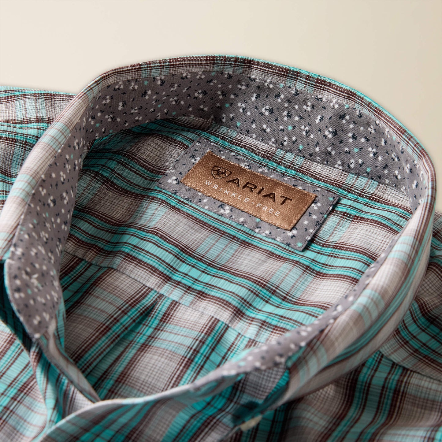 Ariat Wrinkle Free Wolfe Classic Fit Shirt