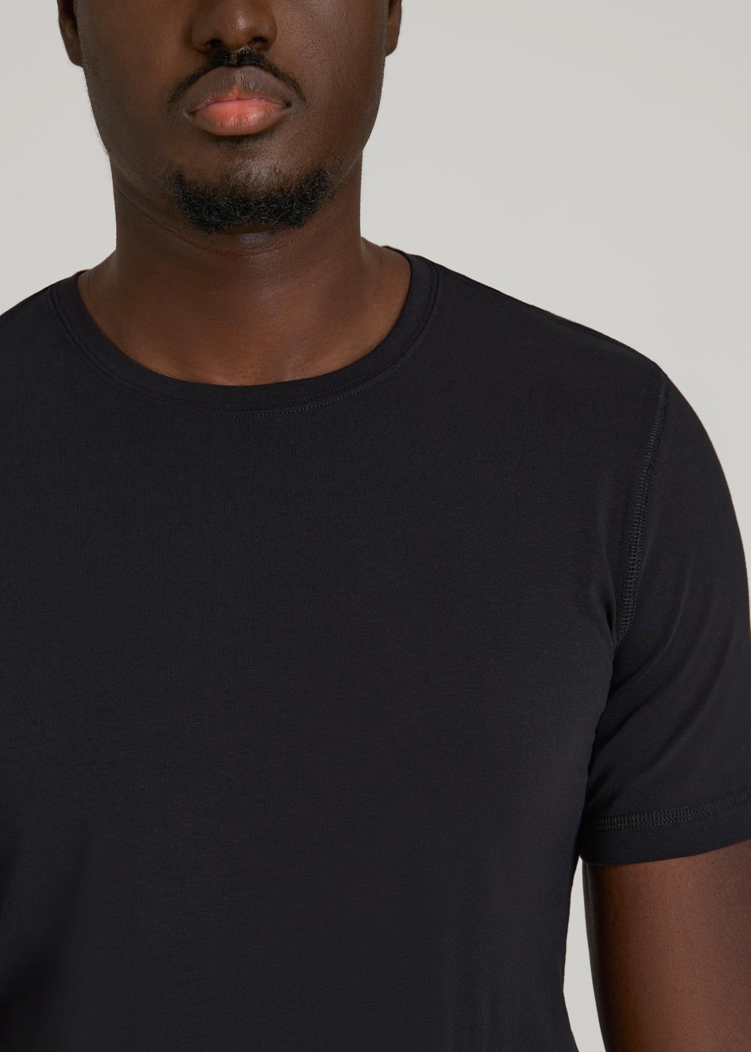 American Tall Outlet | The Essential Slim Fit Crewneck Tee for Tall Men in Black