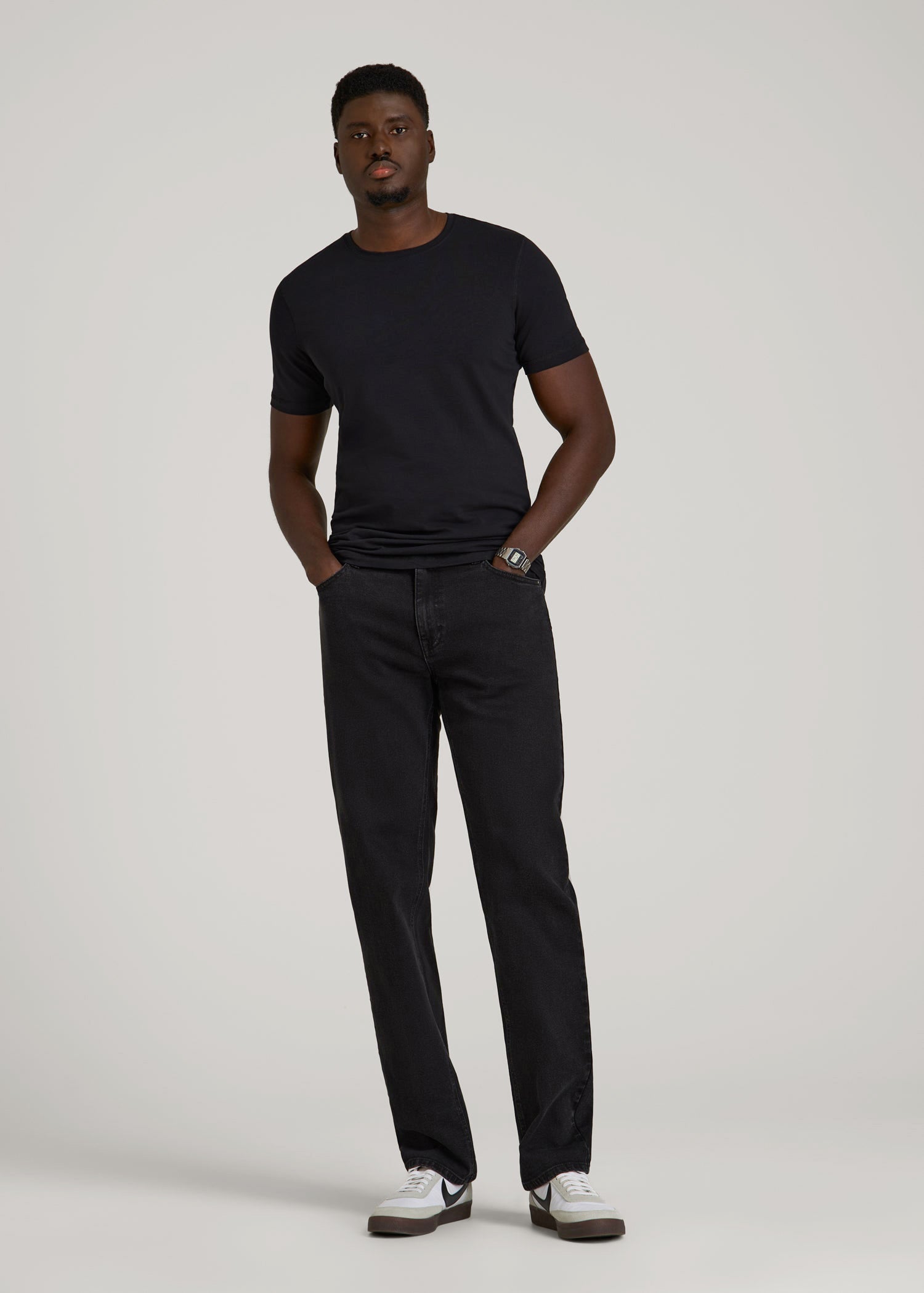 American Tall Outlet | The Essential Slim Fit Crewneck Tee for Tall Men in Black