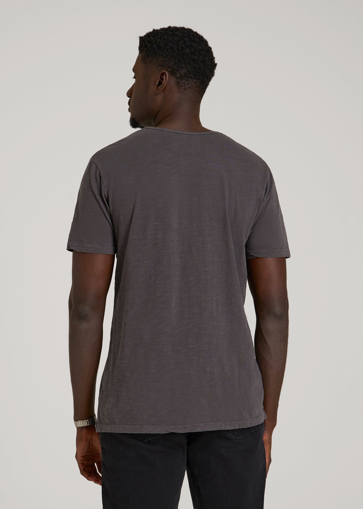 American Tall Online Shop | REGULAR-FIT Slub Tee for Tall Men in Charcoal