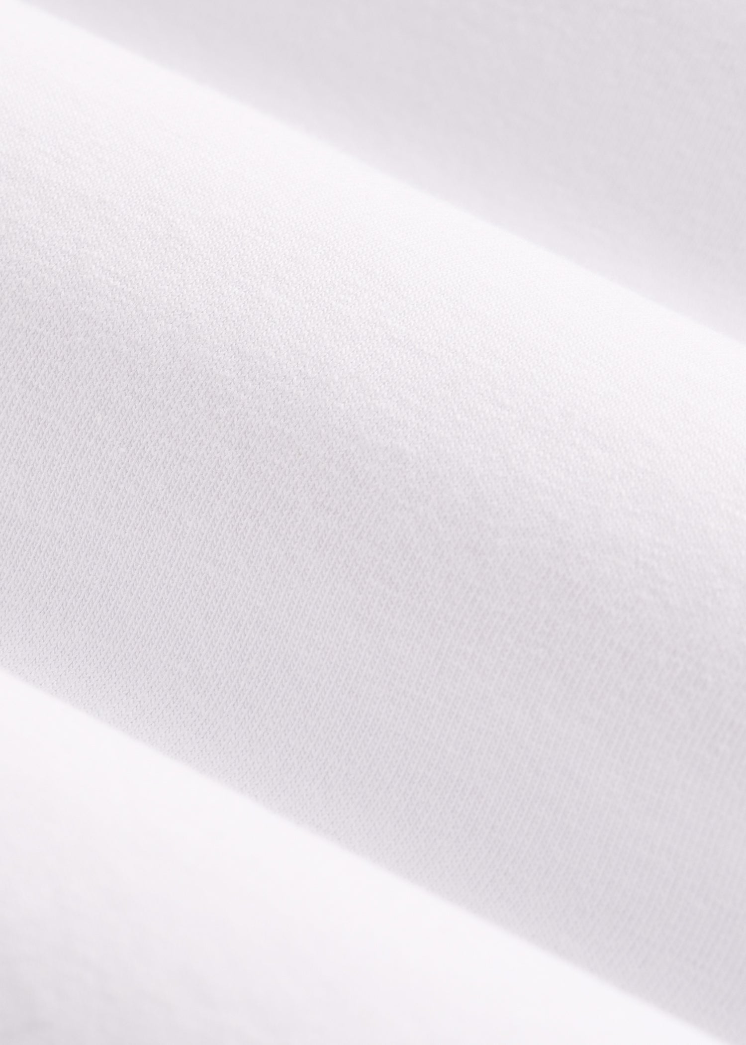 American Tall Outlet | The Essential Slim Fit Crewneck Tee for Tall Men in White