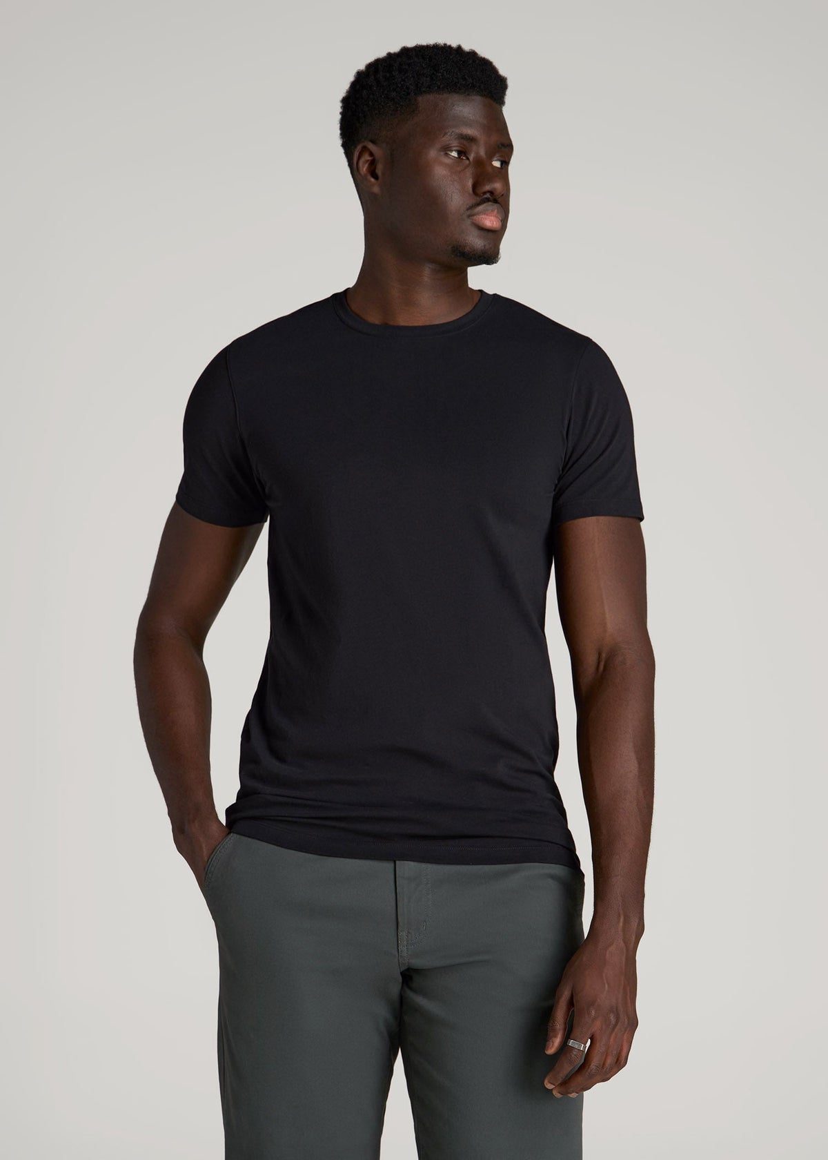 American Tall Outlet | The Essential Modern Fit Crewneck Tee for Tall Men in Black