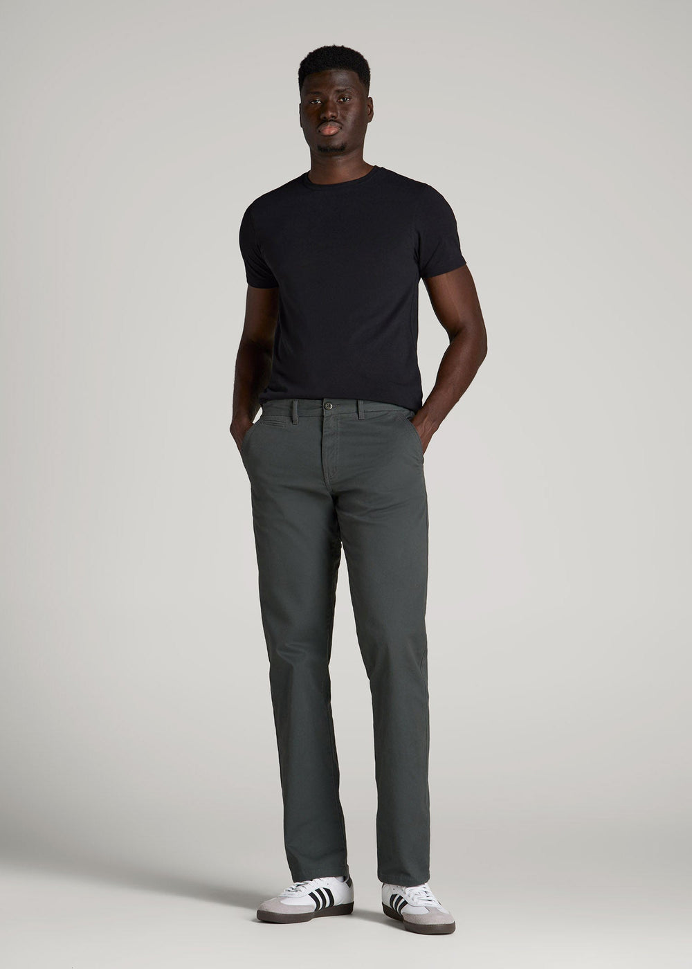 American Tall Outlet | The Essential Modern Fit Crewneck Tee for Tall Men in Black