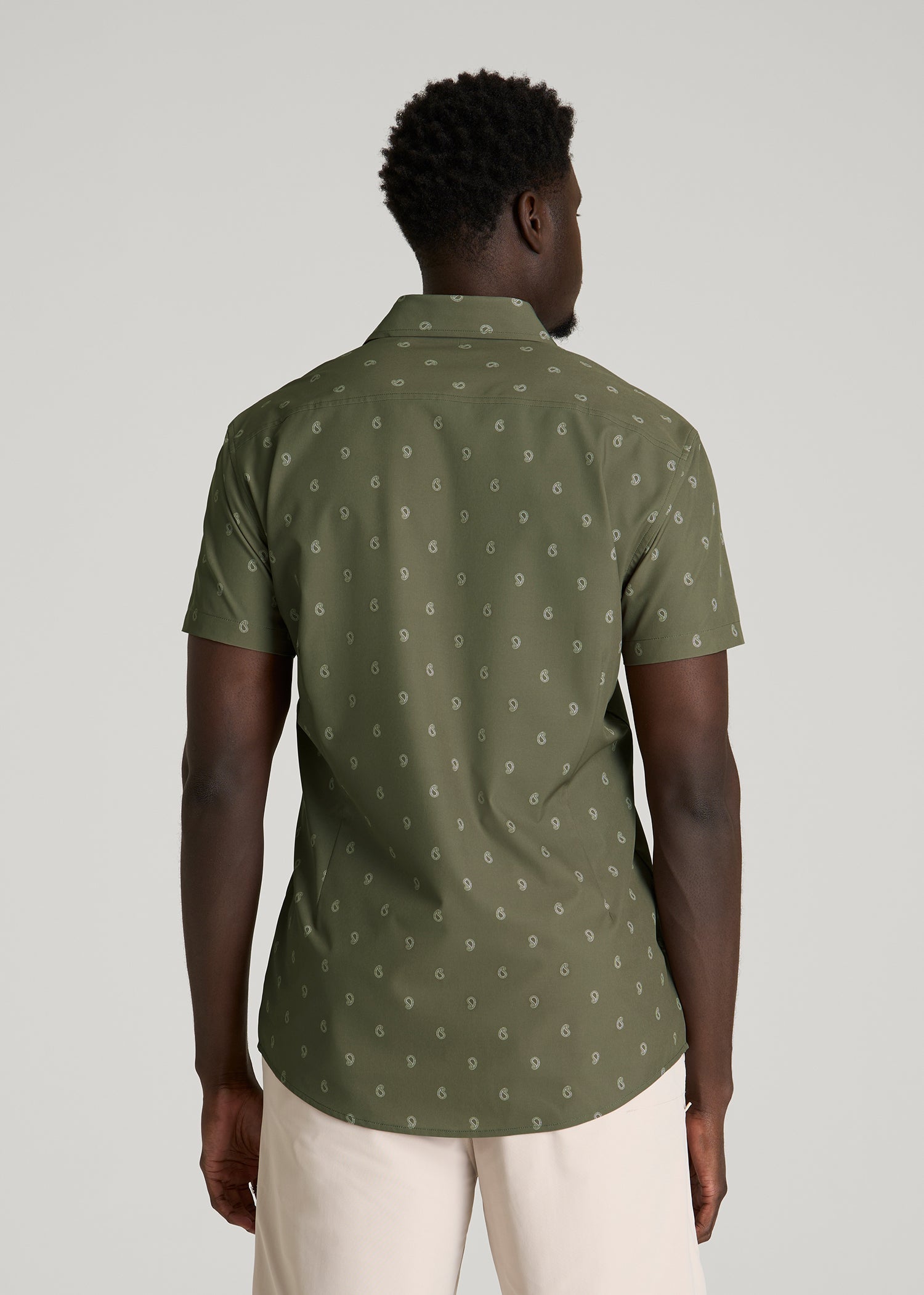 American Tall Sale | Short Sleeve Traveler Stretch Button Shirt for Tall Men in Olive Mini Paisley