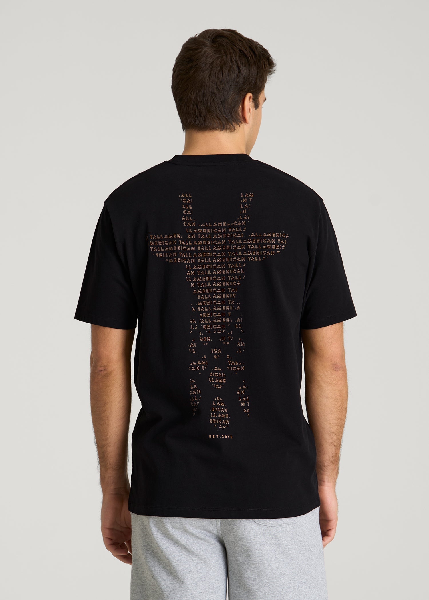 American Tall Sale | Giraffe Graphic Tee for Tall Men in Black
