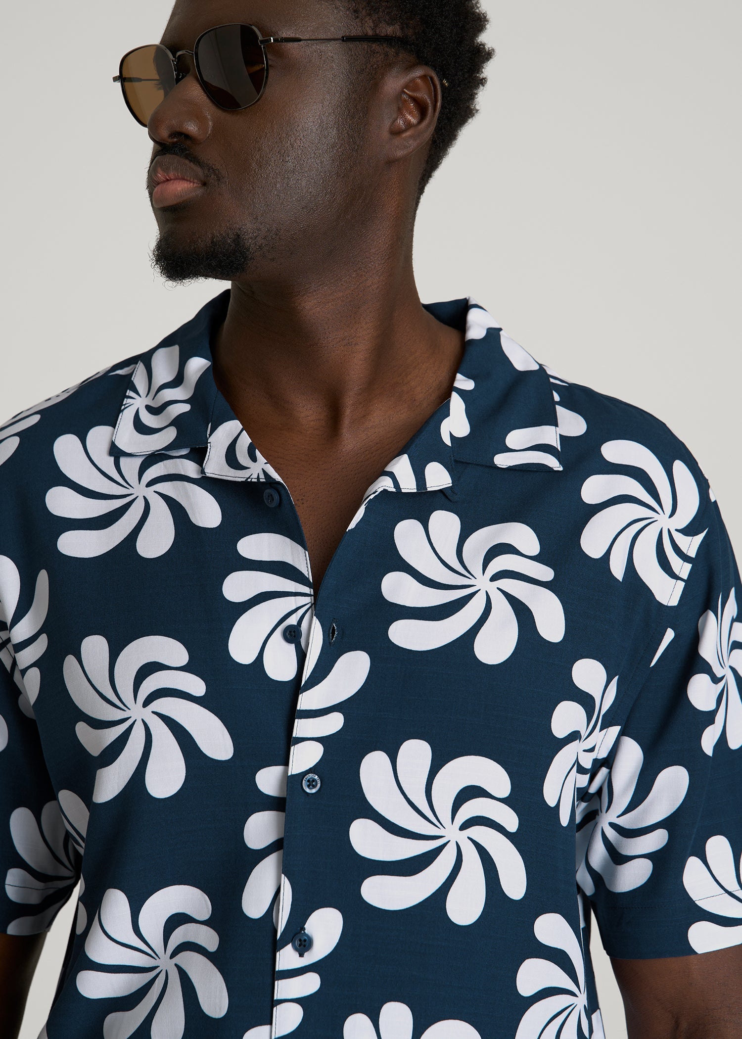 American Tall Discount | Short Sleeve Resort Shirt for Tall Men in Navy Fantasy Floral