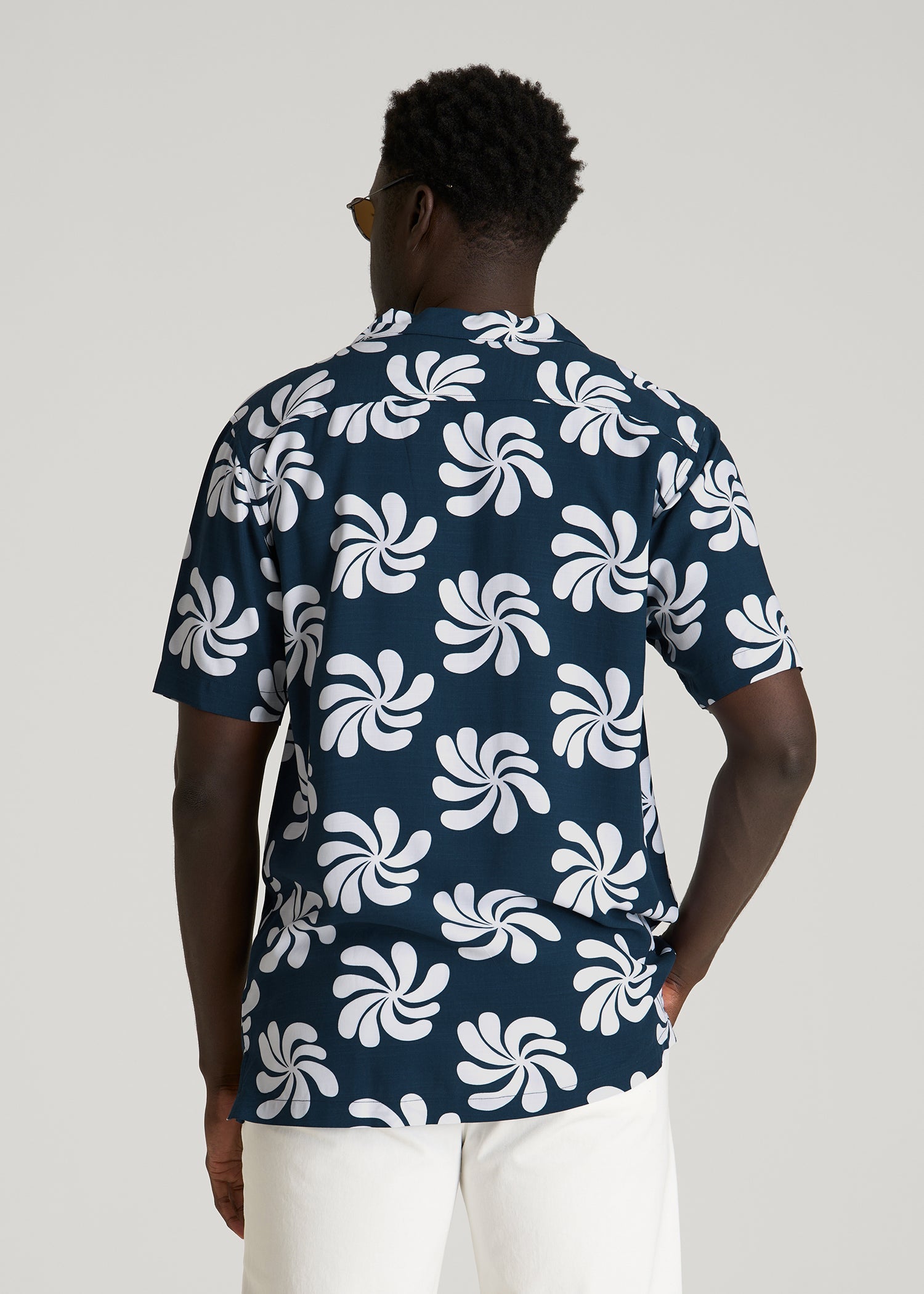 American Tall Discount | Short Sleeve Resort Shirt for Tall Men in Navy Fantasy Floral