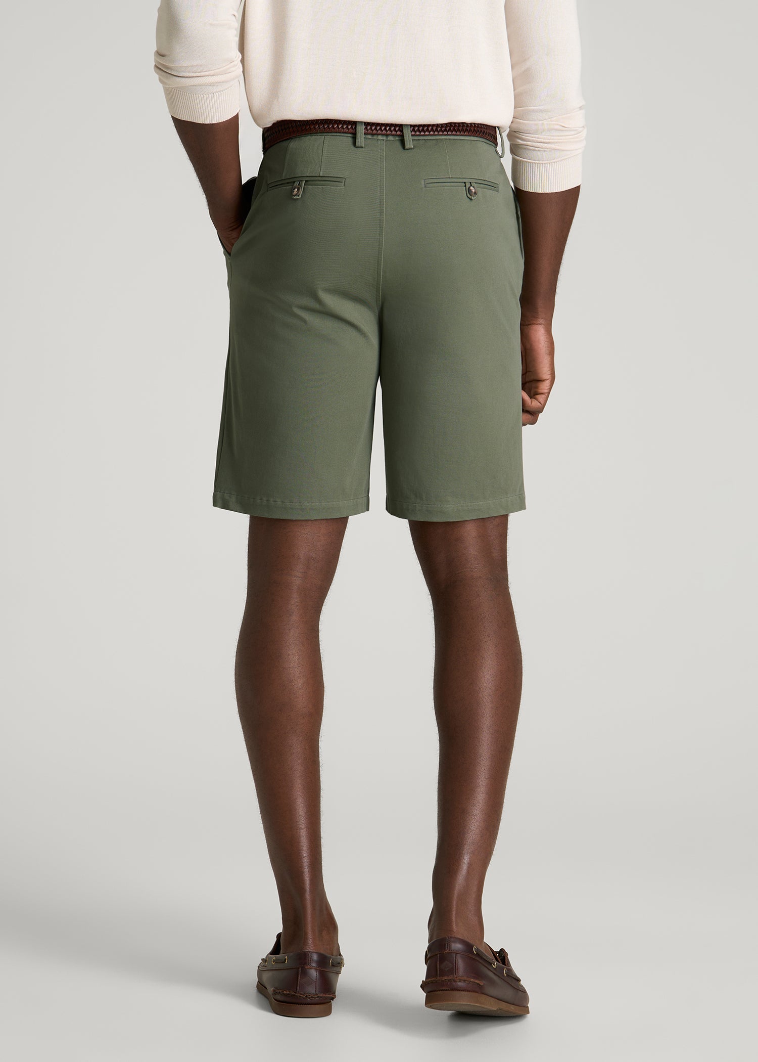 American Tall Online | Stretch Commuter Chino Short for Tall Men in Olive