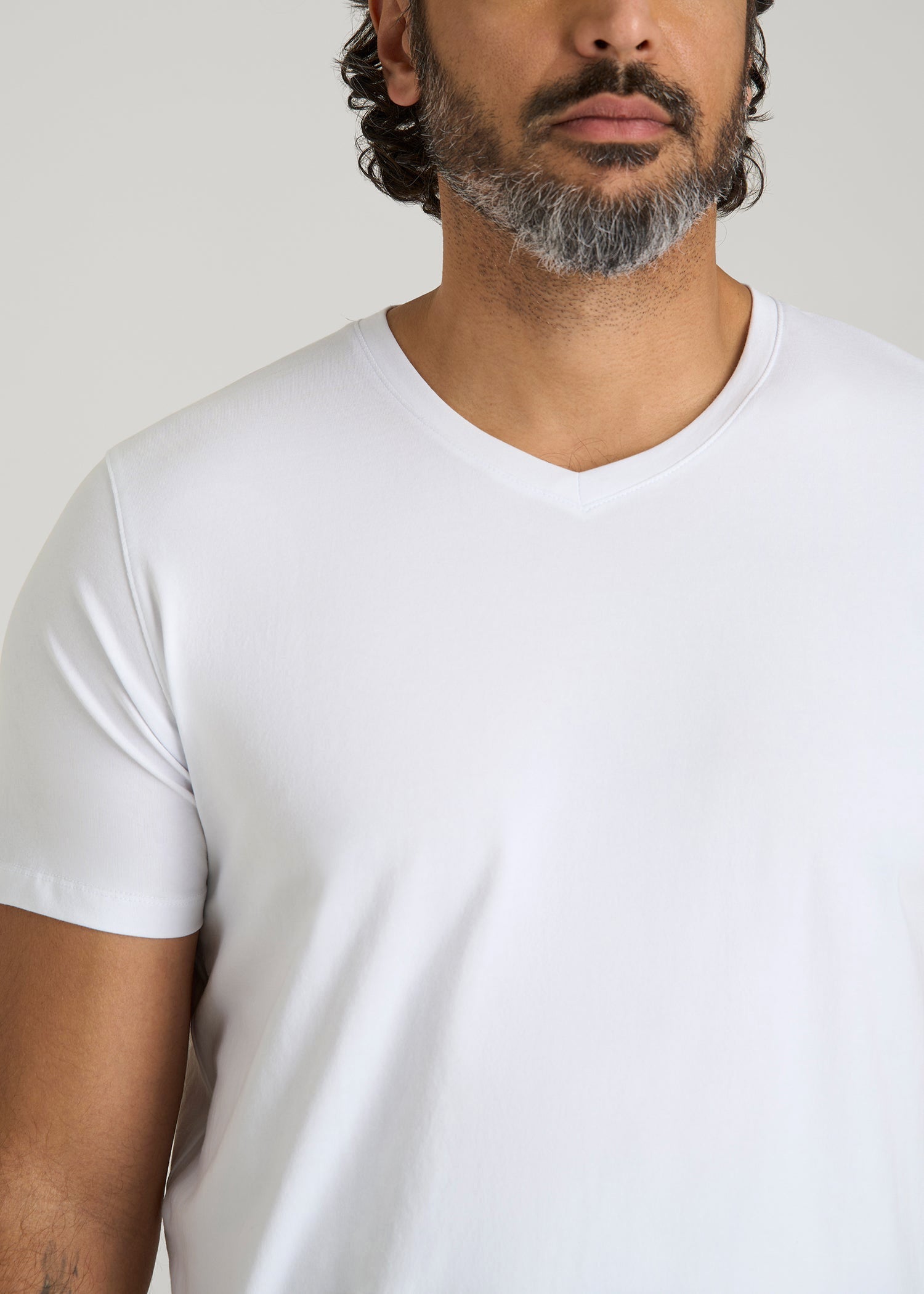 American Tall For Sale | The Essential Modern Fit V-Neck Tee for Tall Men in White