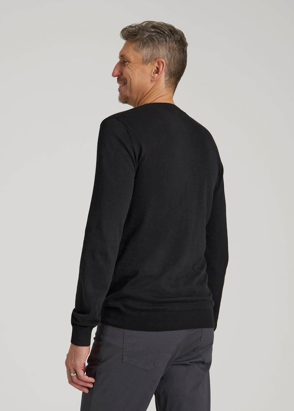 American Tall Outlet | Everyday V-Neck Sweater for Tall Men in Black