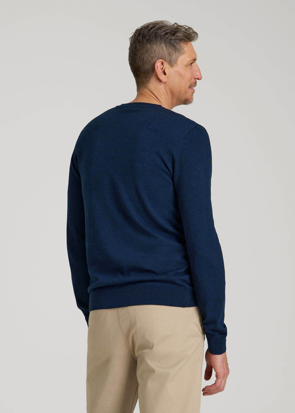 American Tall Discount | Everyday V-Neck Sweater for Tall Men in Patriot Blue