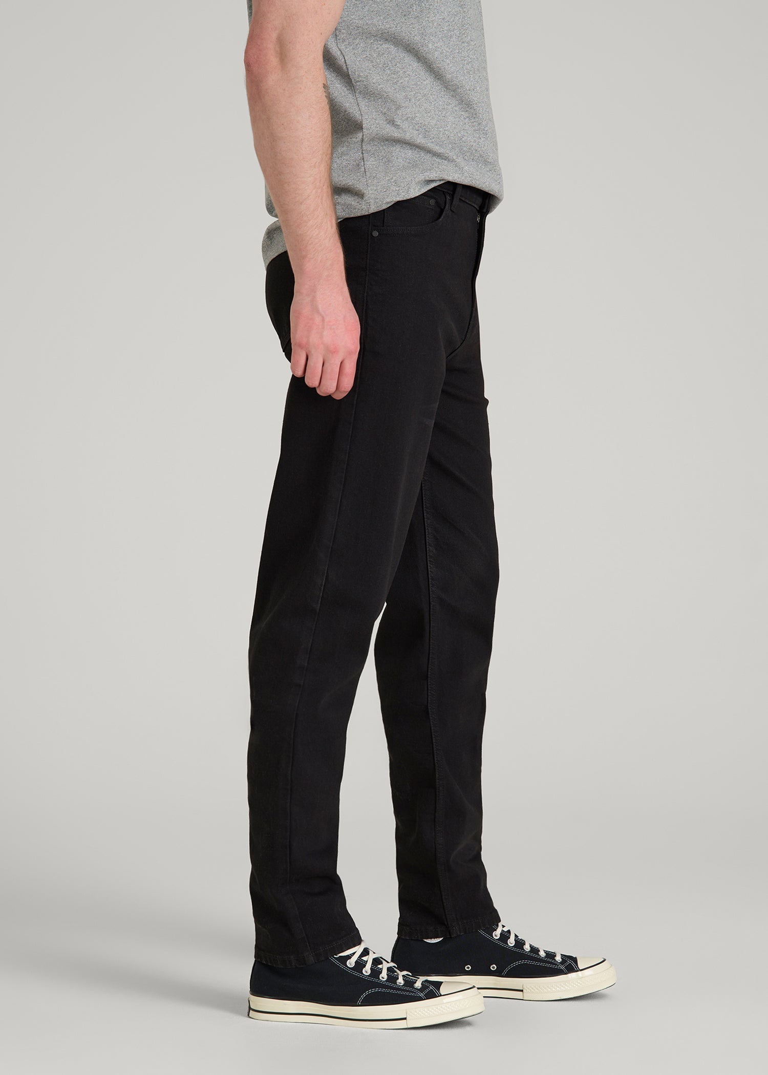 American Tall For Sale | MILO Relaxed Tapered Fit Jeans for Tall Men in Optimum Black