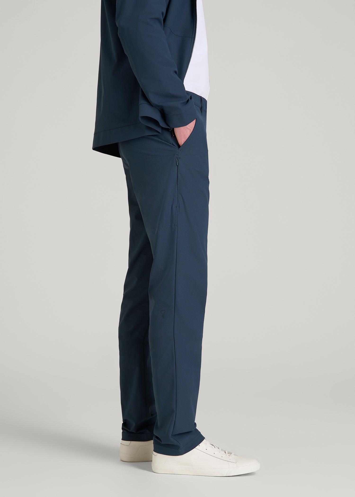 American Tall Online Shop | Traveler Chino 2.0 for Tall Men in Navy Blue