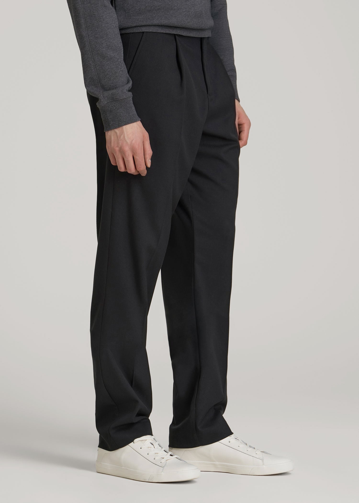 American Tall Sale | Relaxed Pleated Trousers for Tall Men in Black