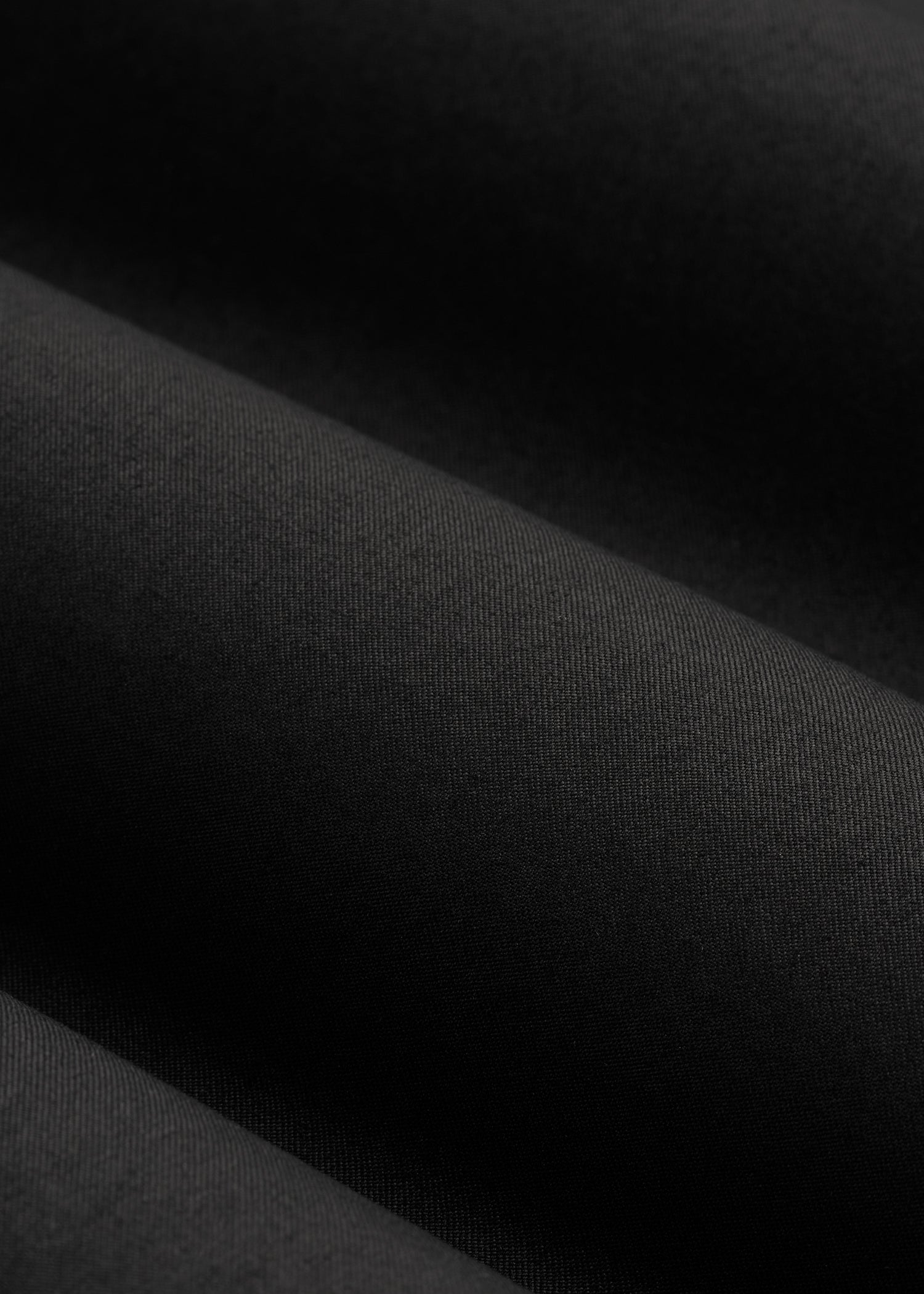 American Tall Online Shop | TAPERED FIT Traveler Chino Pants for Tall Men in Black