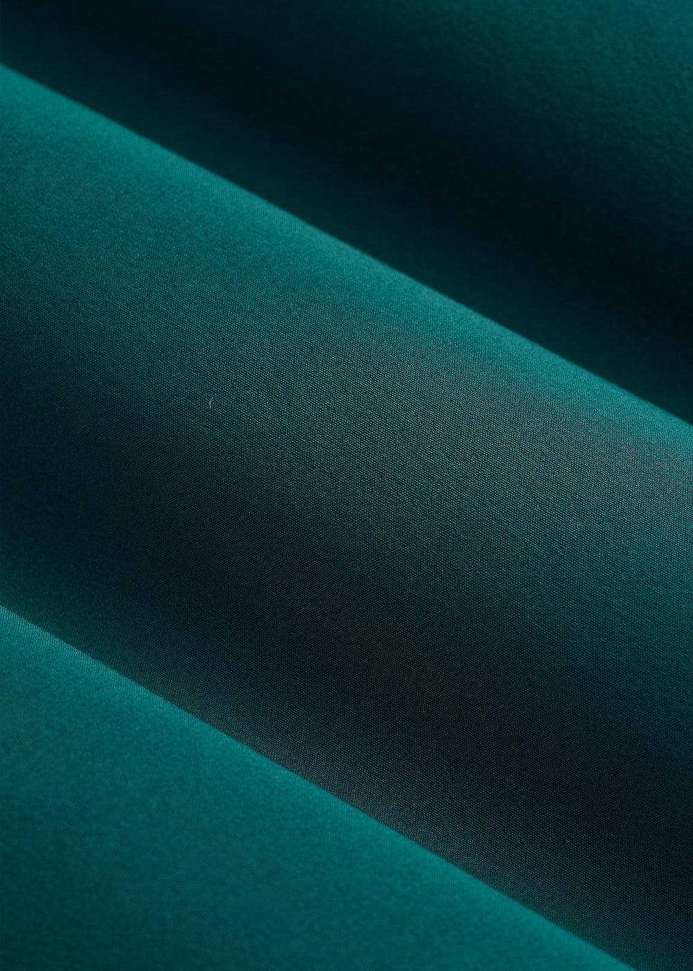 American Tall Outlet | Featherweight Linerless Running Short for Tall Men in Deep Teal
