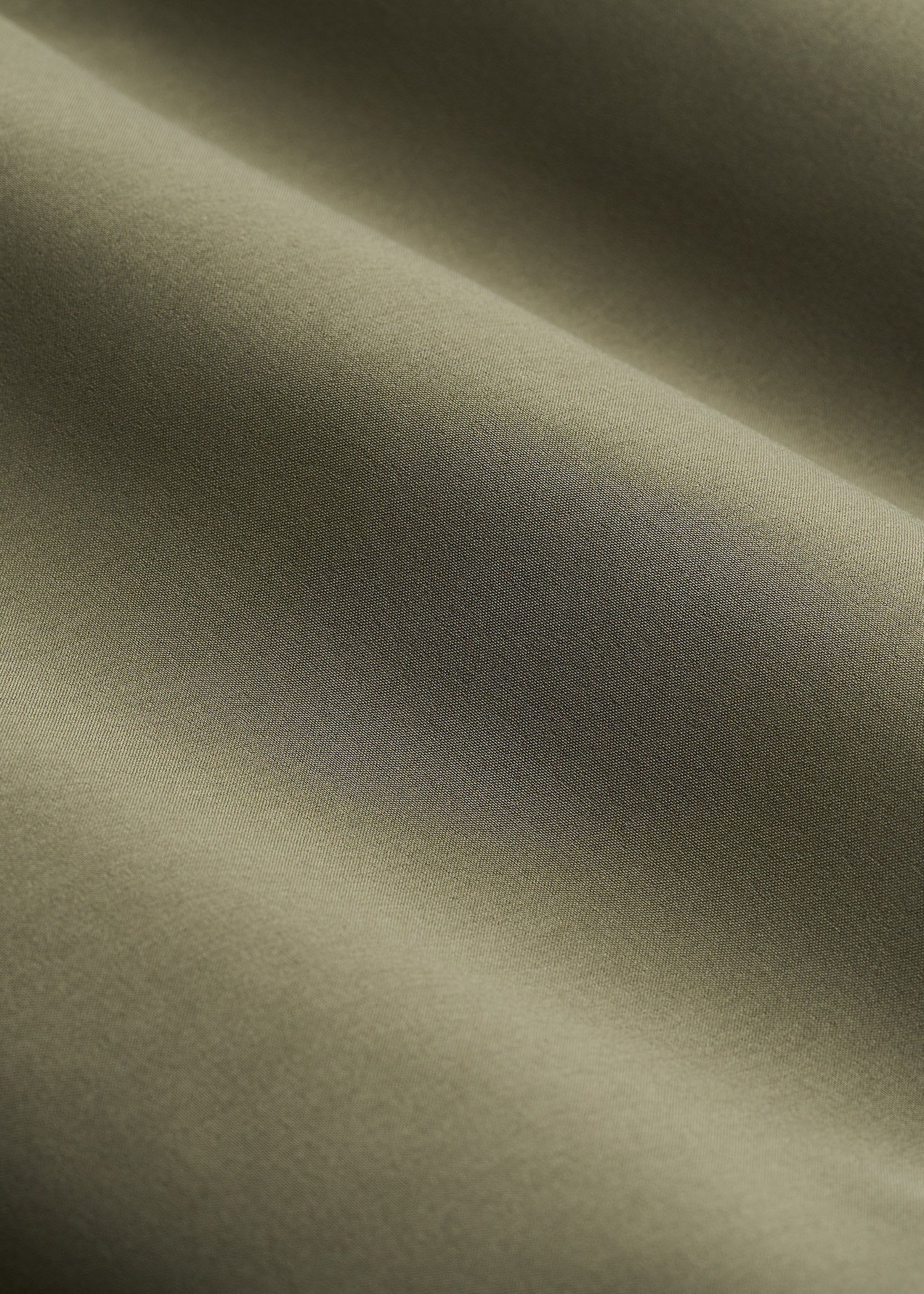American Tall For Sale | Featherweight Perforated Training Joggers for Tall Men in Olive