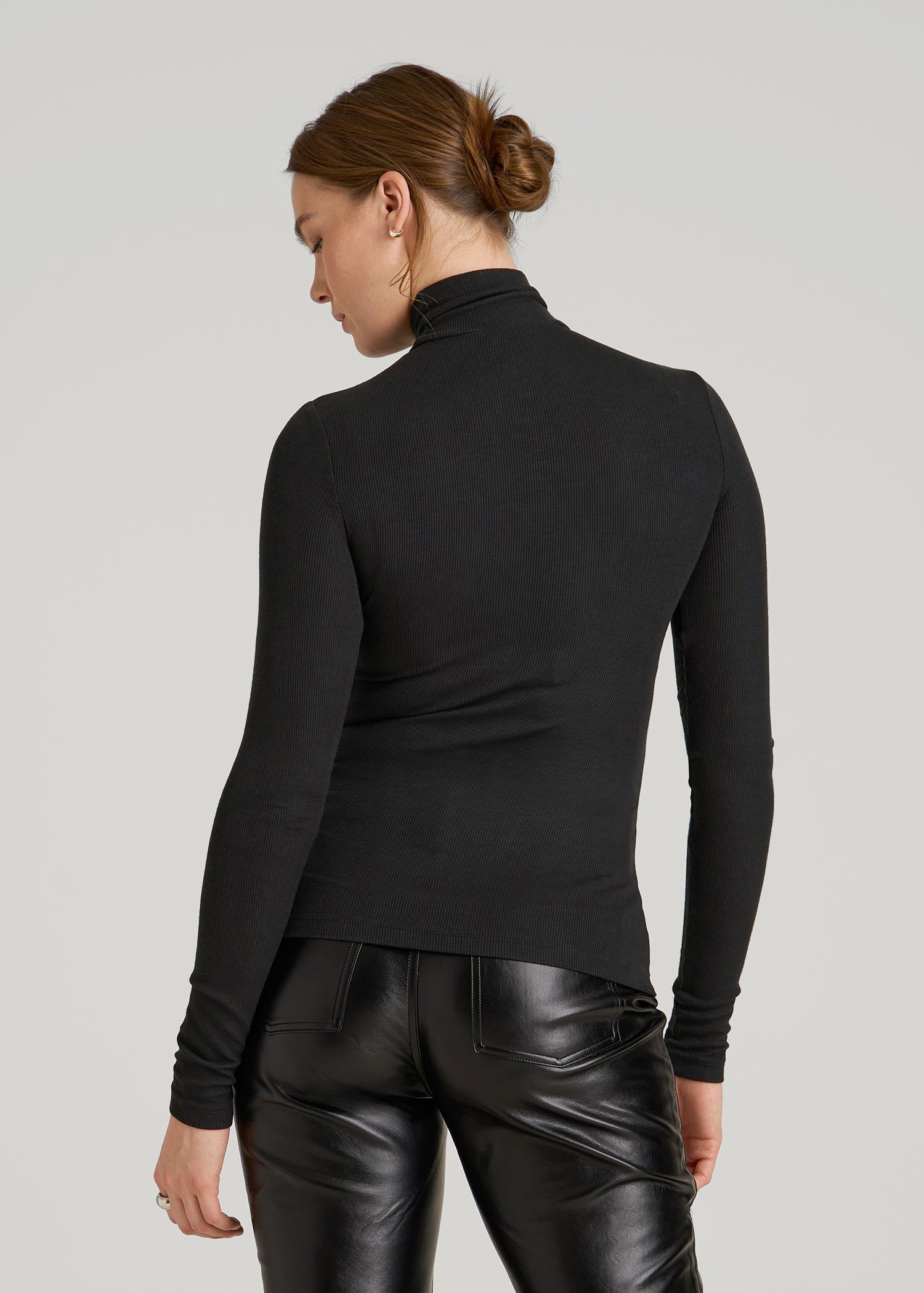 American Tall For Sale | Fitted Long Sleeve Ribbed Turtleneck Tee for Tall Women in Black