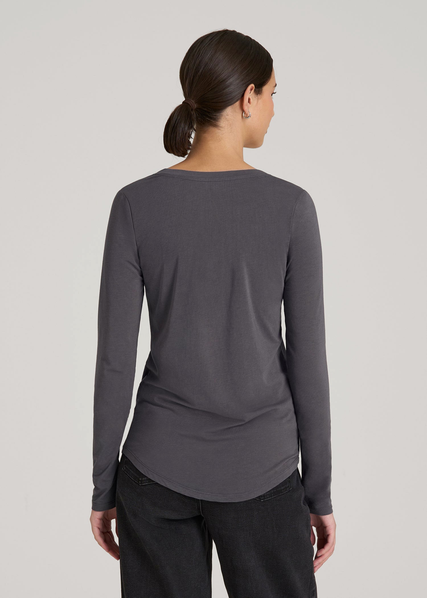 American Tall Discount | Long Sleeve Scoop V-Neck Tee Shirt for Tall Women in Charcoal