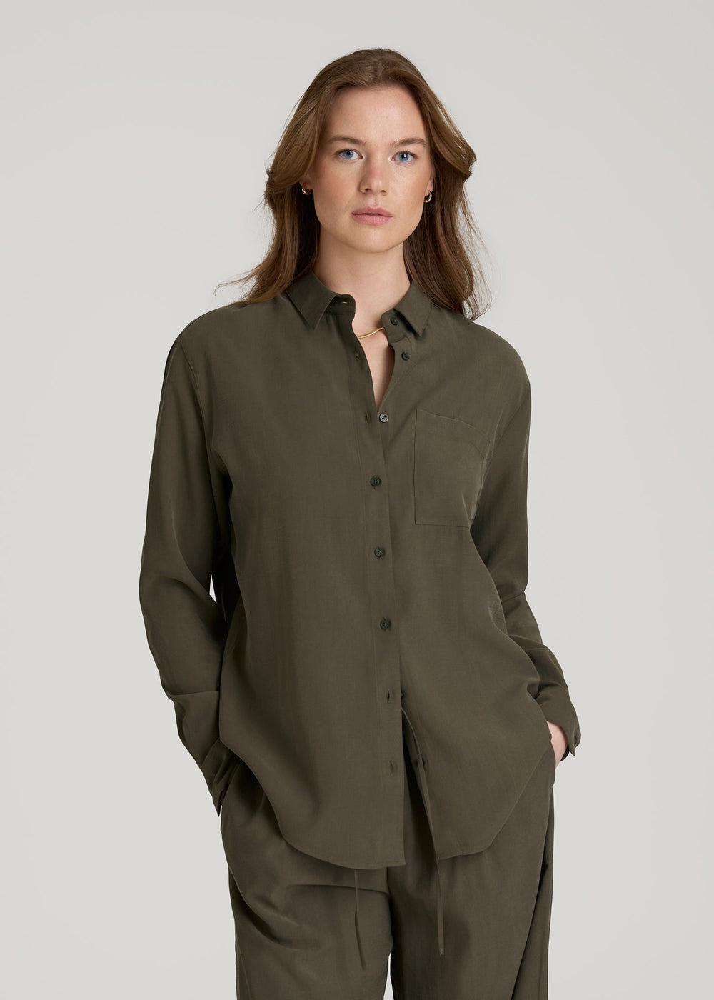 American Tall Online Shop | Relaxed Button-Up Single-Pocket Blouse for Tall Women in Forest Night