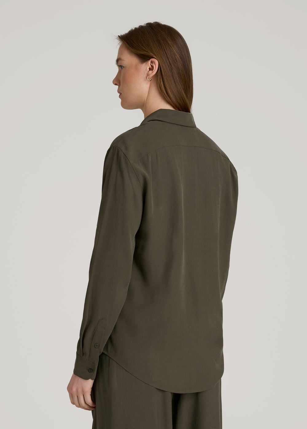 American Tall Online Shop | Relaxed Button-Up Single-Pocket Blouse for Tall Women in Forest Night