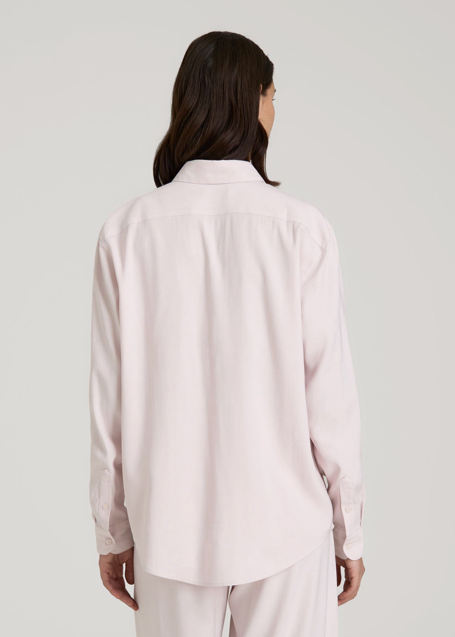 American Tall For Sale | Relaxed Button-Up Single-Pocket Blouse for Tall Women in Grey Lilac