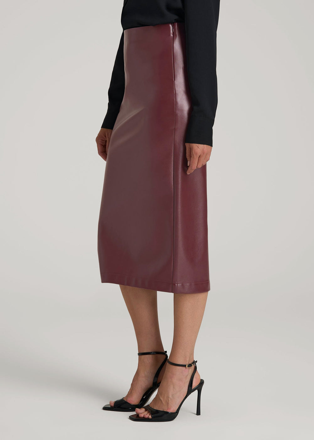 American Tall Discount | True Touch Leather Pencil Skirt for Tall Women in Port Royale