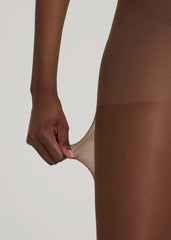 American Tall Online Shop | Ultra Sheer Pantyhose for Tall Women in Soft Cocoa