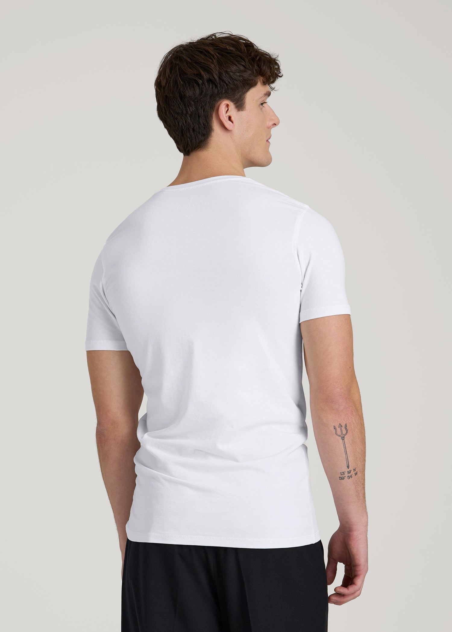 American Tall For Sale | The Essential Slim Fit V-Neck Tee for Tall Men in White