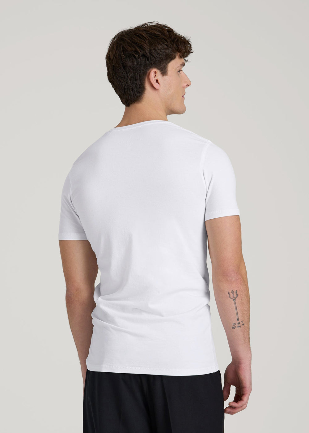 American Tall For Sale | The Essential Slim Fit V-Neck Tee for Tall Men in White