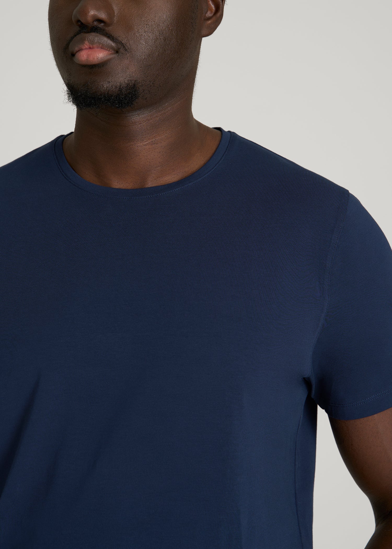 American Tall Online Shop | The Essential Modern Fit Crewneck Tee for Tall Men in Navy