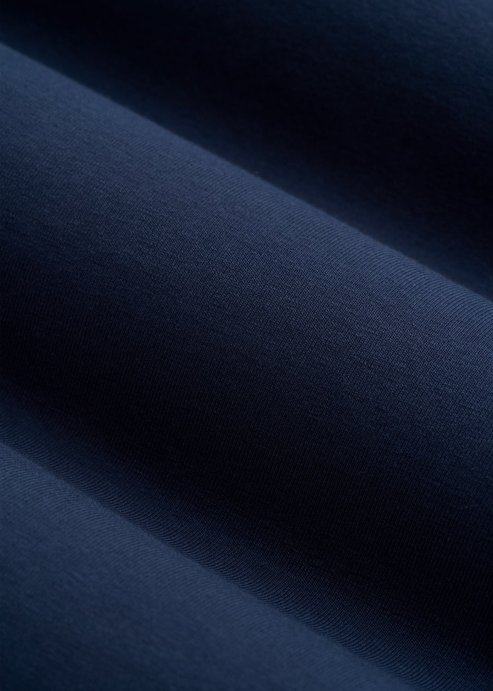 American Tall Online Shop | The Essential Modern Fit Crewneck Tee for Tall Men in Navy