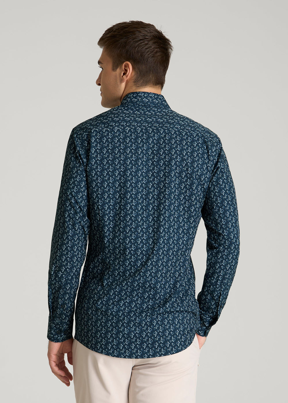 American Tall Outlet | Traveler Stretch Dress Shirt for Tall Men in Royal Navy Floral