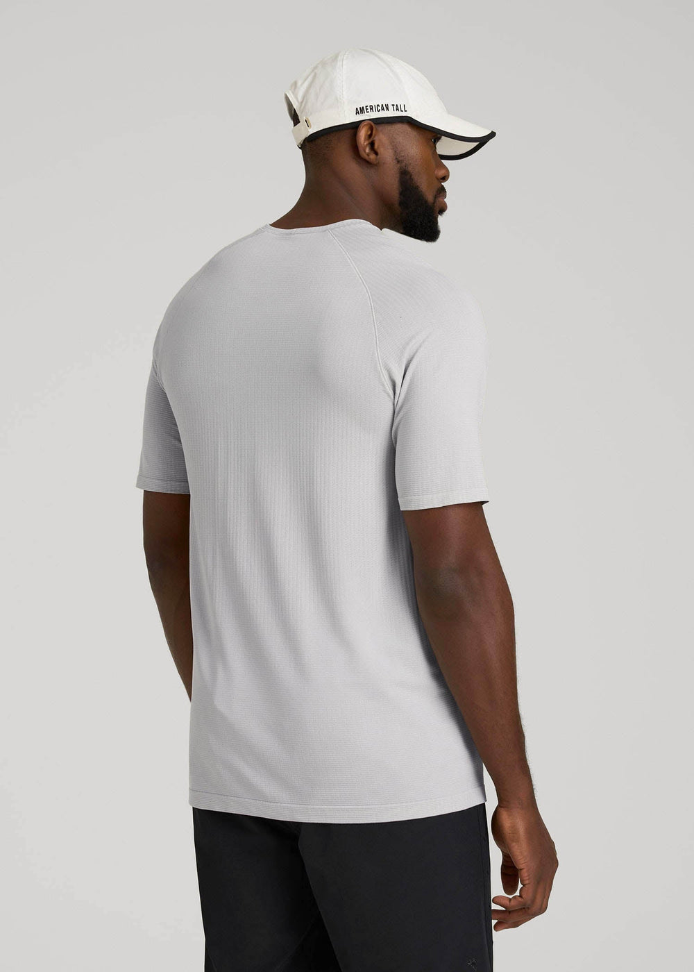 American Tall Outlet | Vented Training Top for Tall Men in Silver Drop