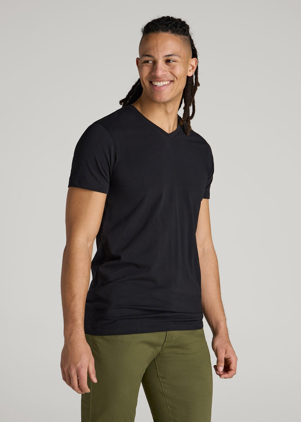 American Tall Online | The Essential Modern Fit V-Neck Tee for Tall Men in Black
