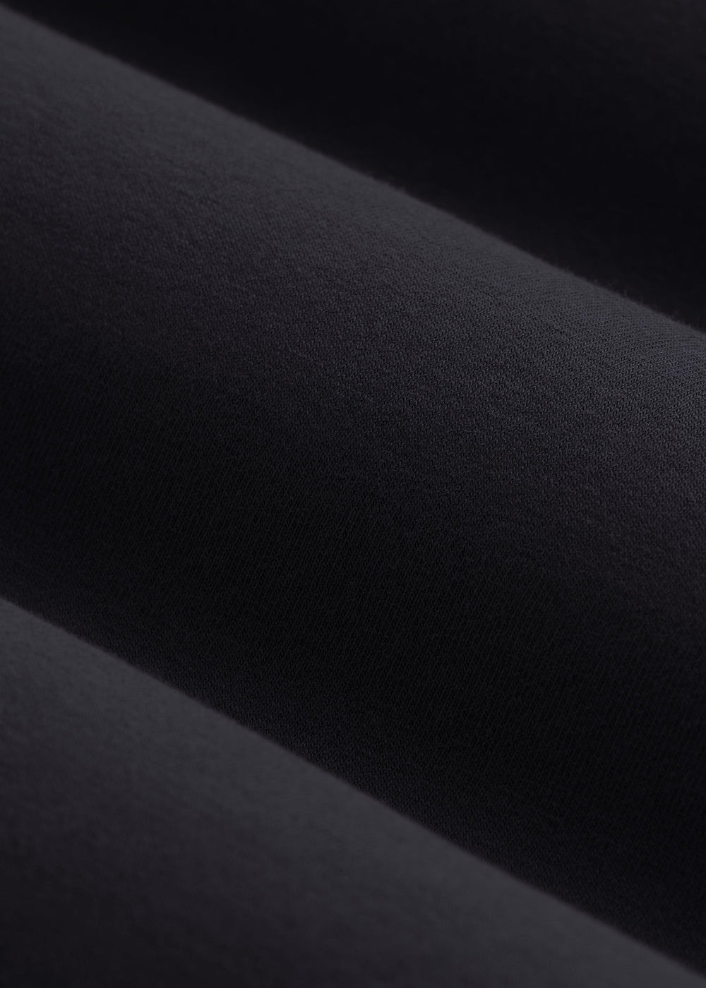 American Tall Online | The Essential Modern Fit V-Neck Tee for Tall Men in Black