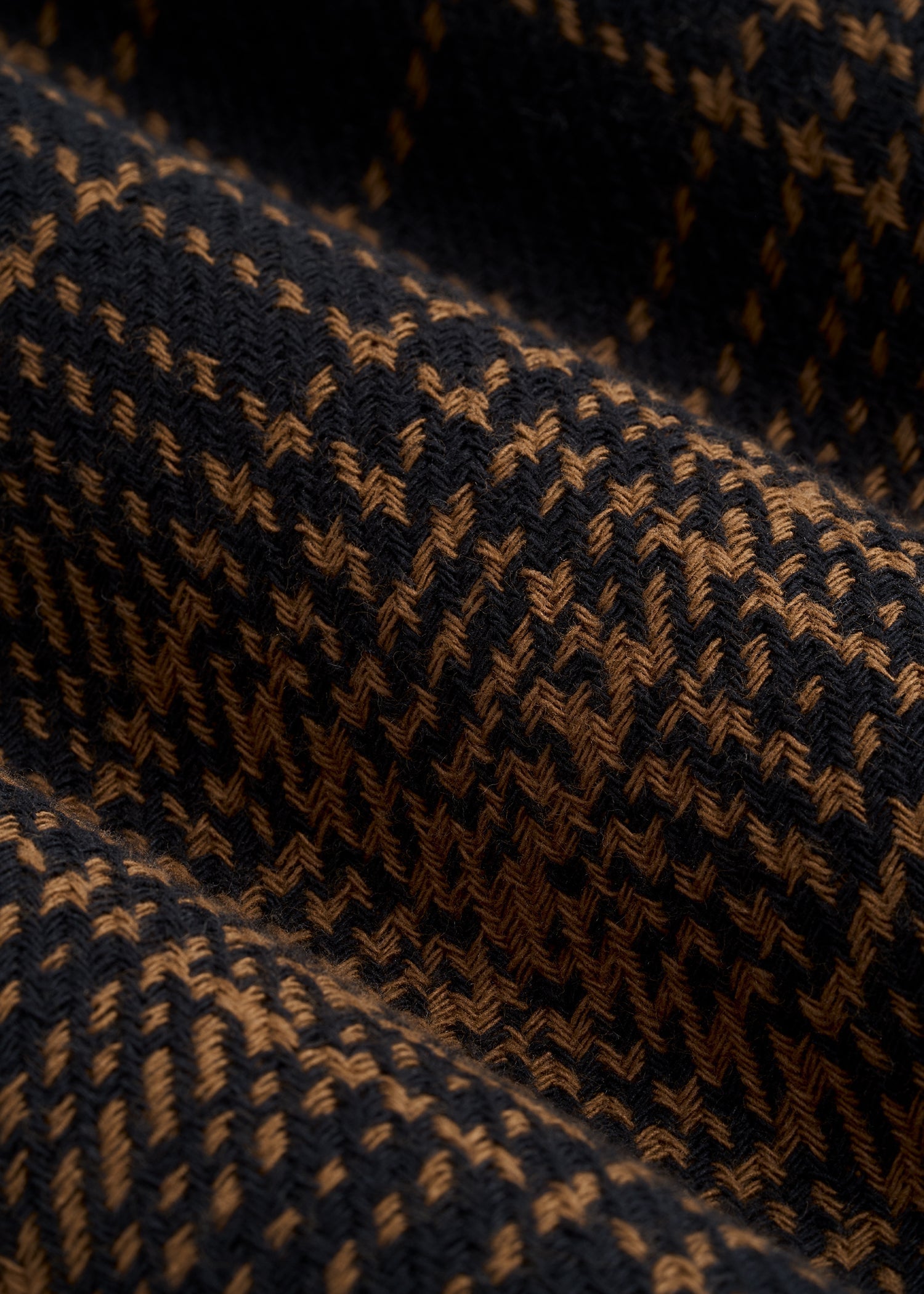 American Tall For Sale | Lightweight Woven Overshirt for Tall Men in Black and Caramel Plaid