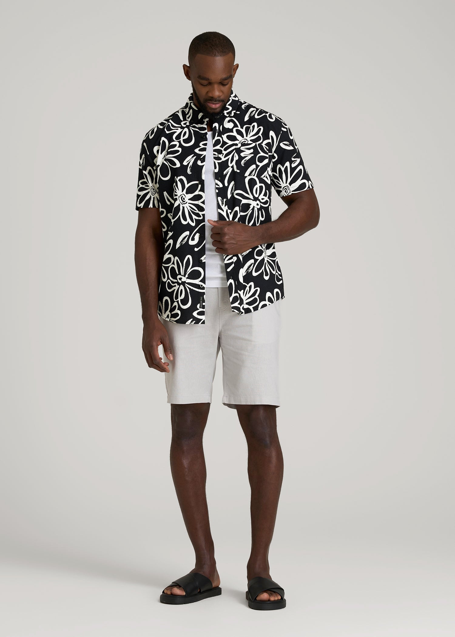 American Tall Online Shop | Seersucker Short Sleeve Shirt for Tall Men in Black and White Floral