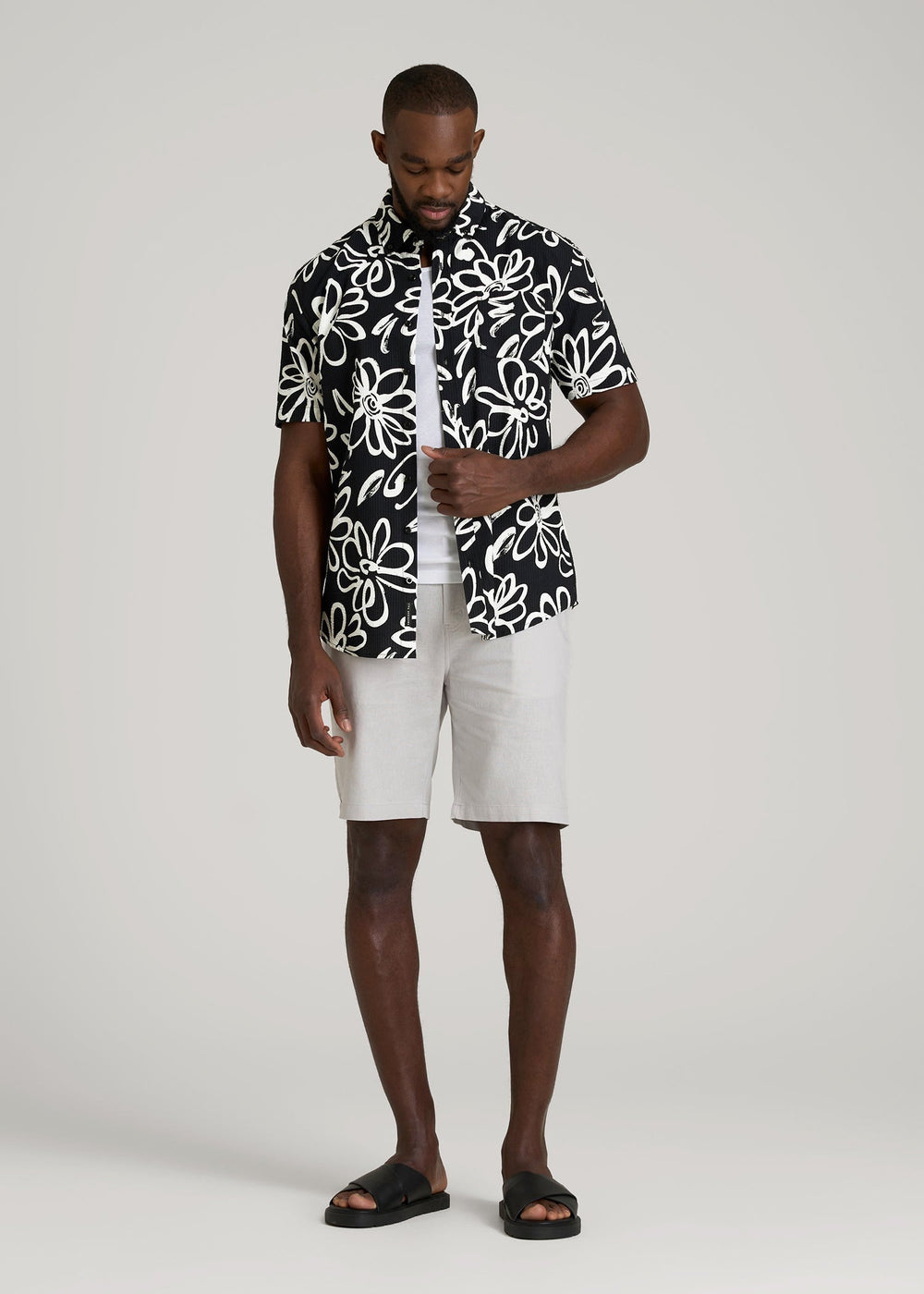 American Tall Online Shop | Seersucker Short Sleeve Shirt for Tall Men in Black and White Floral