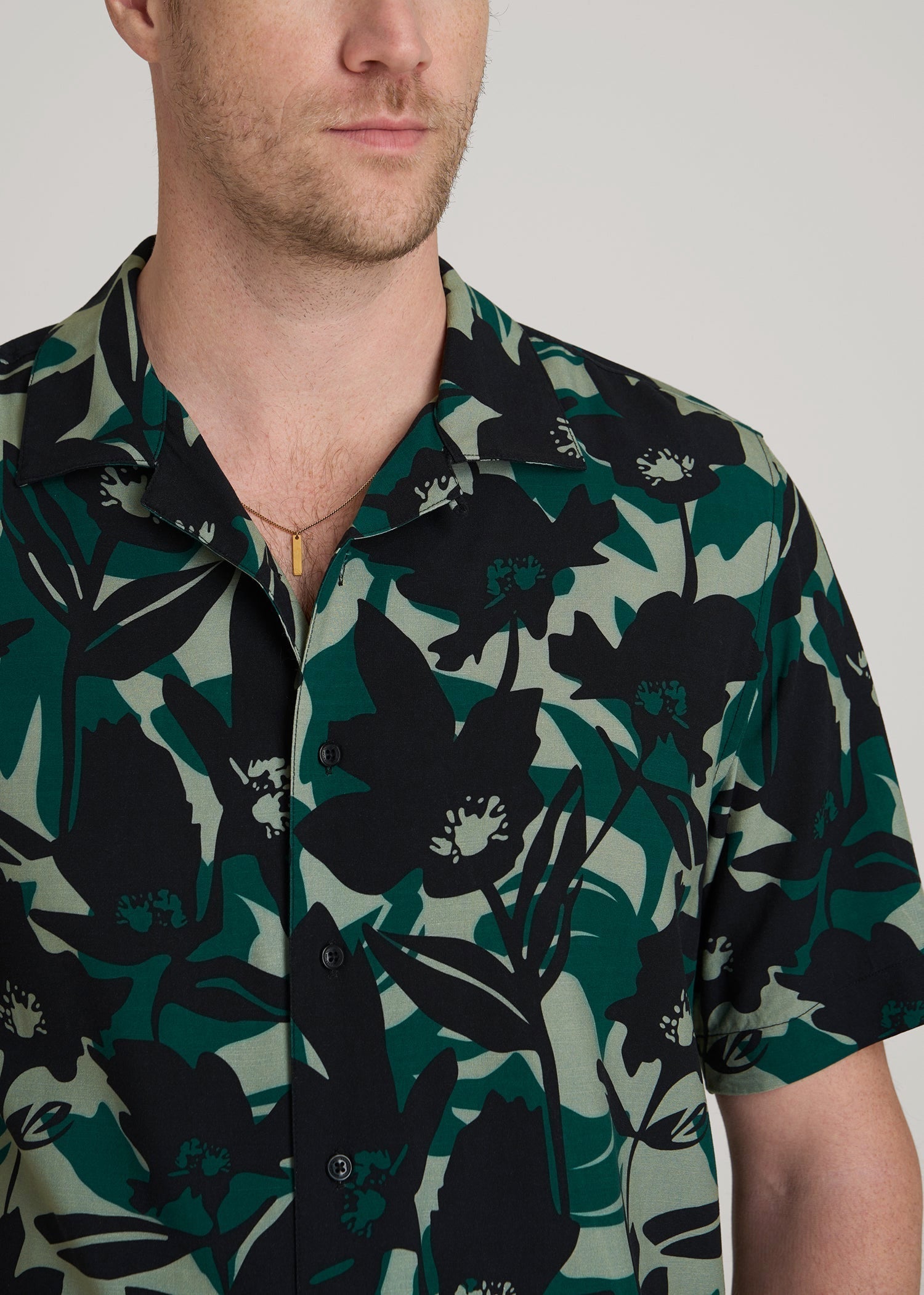 American Tall Online | Short Sleeve Resort Shirt for Tall Men in Green and Black Floral