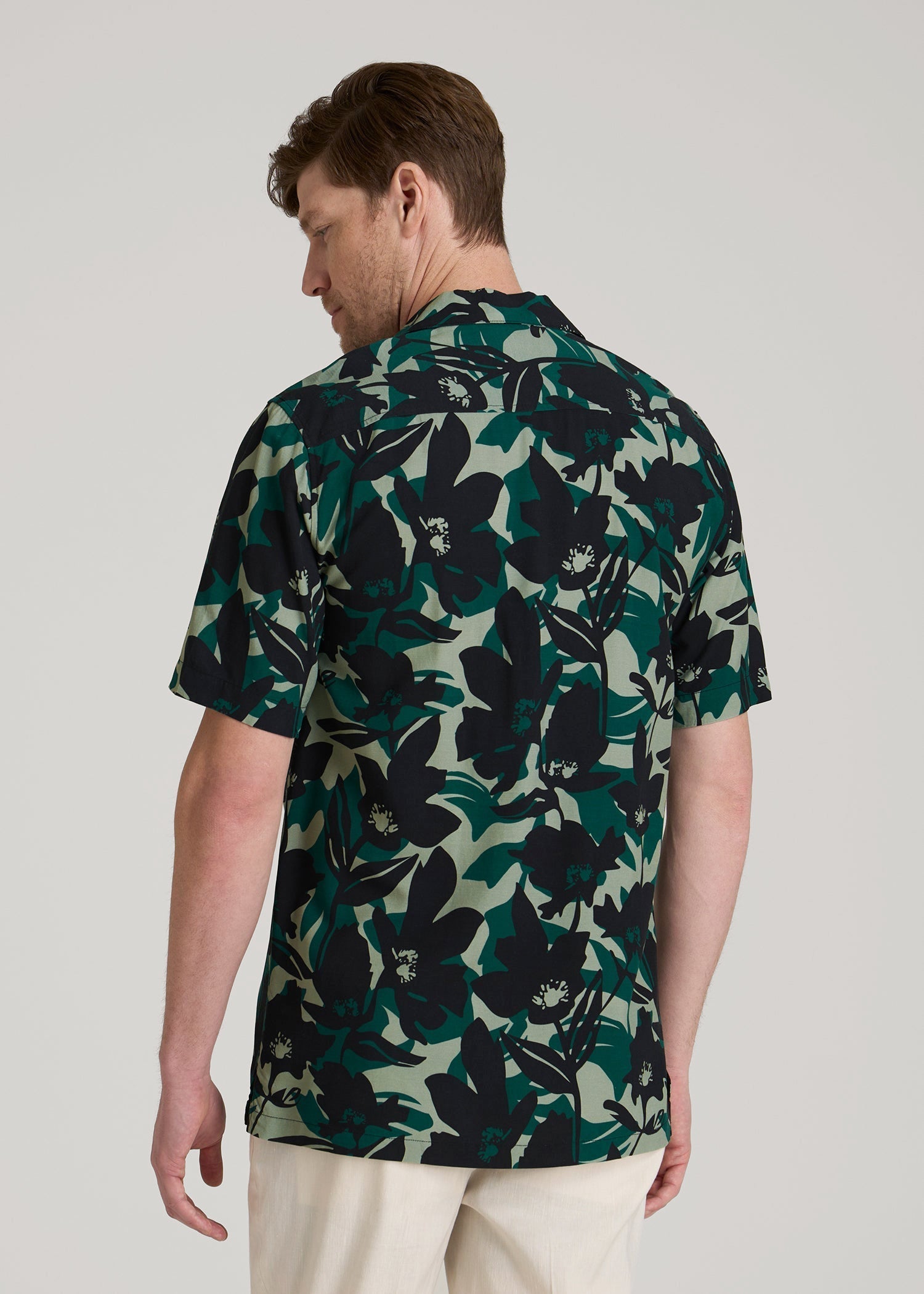 American Tall Online | Short Sleeve Resort Shirt for Tall Men in Green and Black Floral