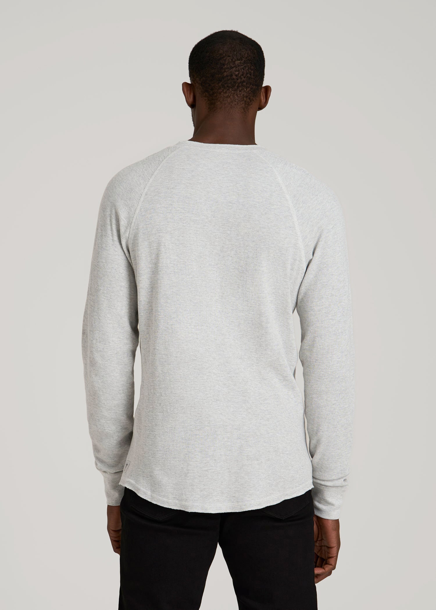 American Tall Discount | Double Honeycomb Thermal Long-Sleeve Henley Shirt for Tall Men in Light Heather Grey
