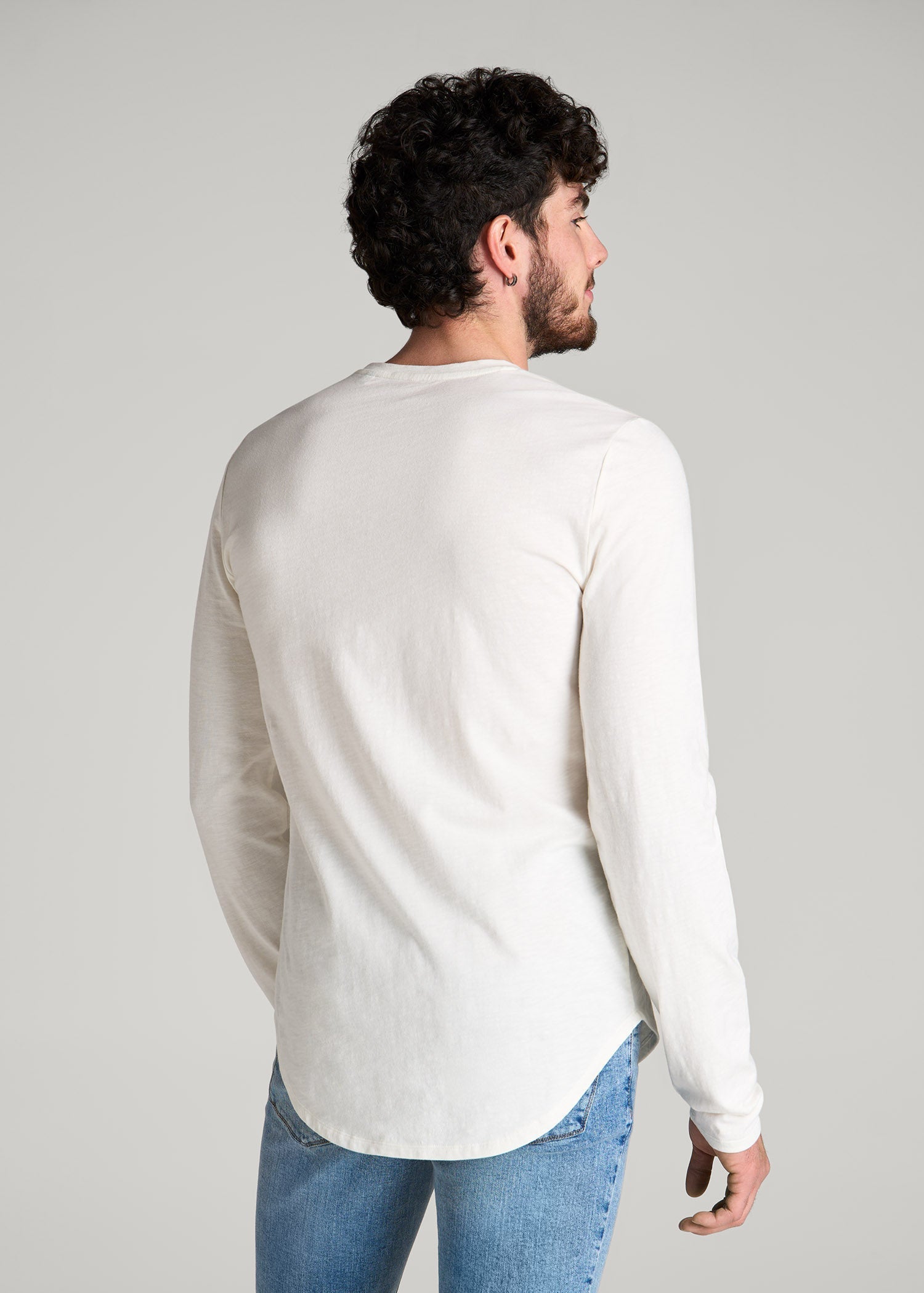 American Tall Outlet | Slub Long Sleeve Scoop Tee for Tall Men in Ecru