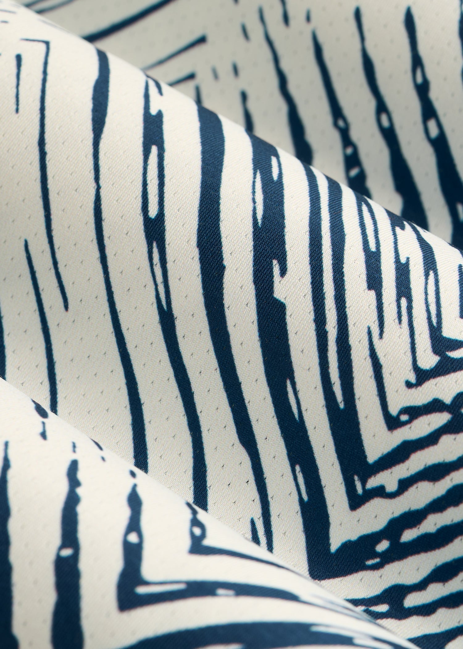 American Tall For Sale | Golf Performance Polo Shirt for Tall Men in Navy Chevron