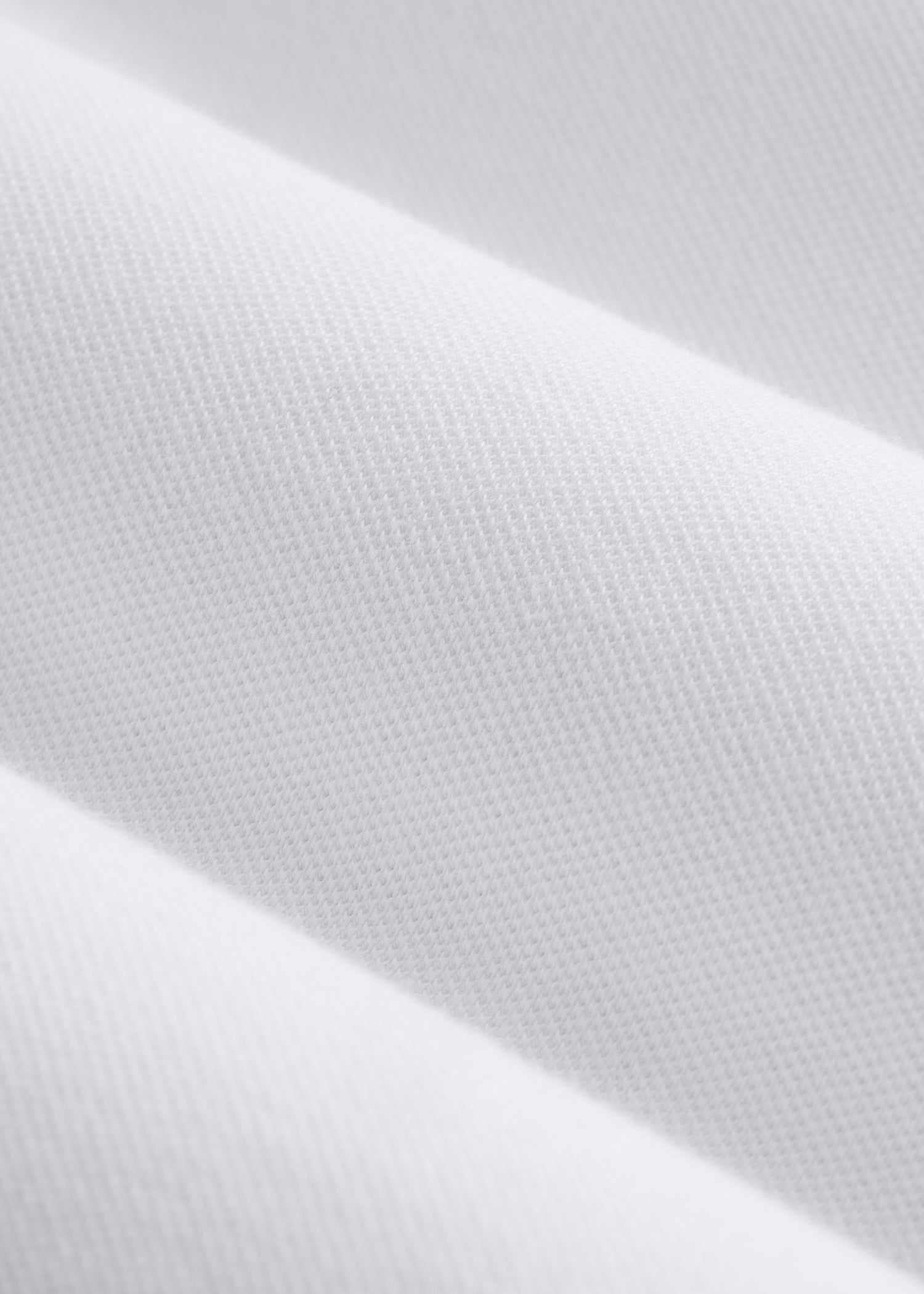 American Tall Discount | Classic Polo with Embroidered Logo for Tall Men in Bright White