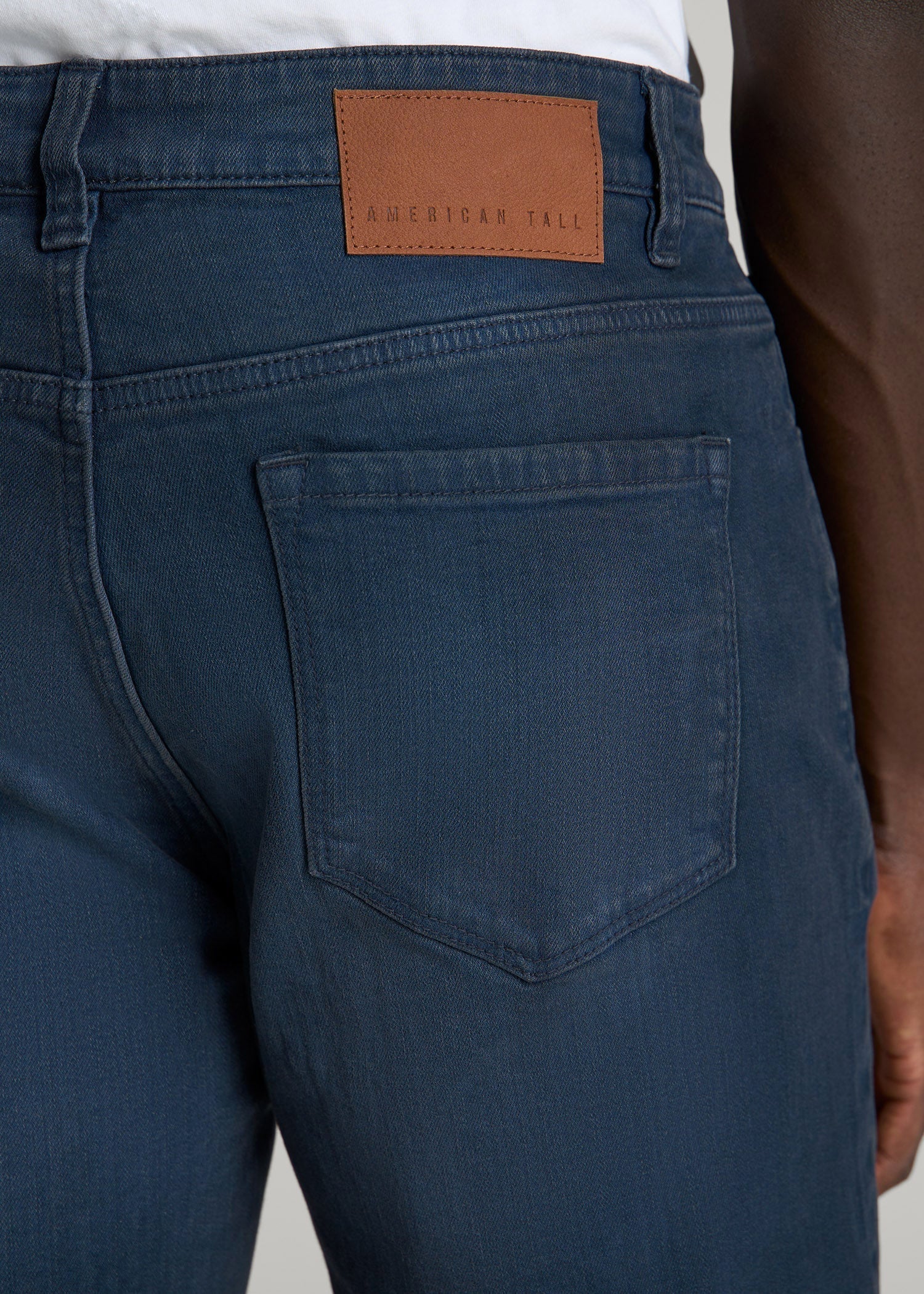 American Tall Online Shop | J1 STRAIGHT LEG Jeans for Tall Men in Faded Blue Black