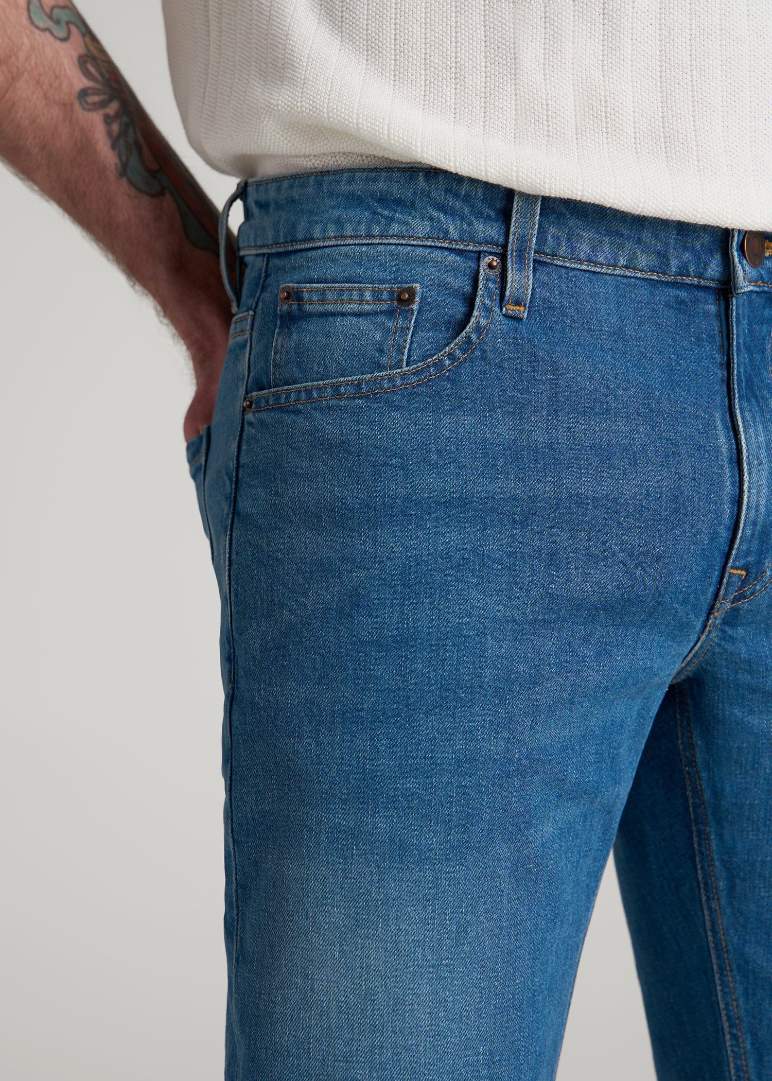 American Tall Outlet | Americana Collection Carman Tapered Fit Jeans For Tall Men in Sail Blue
