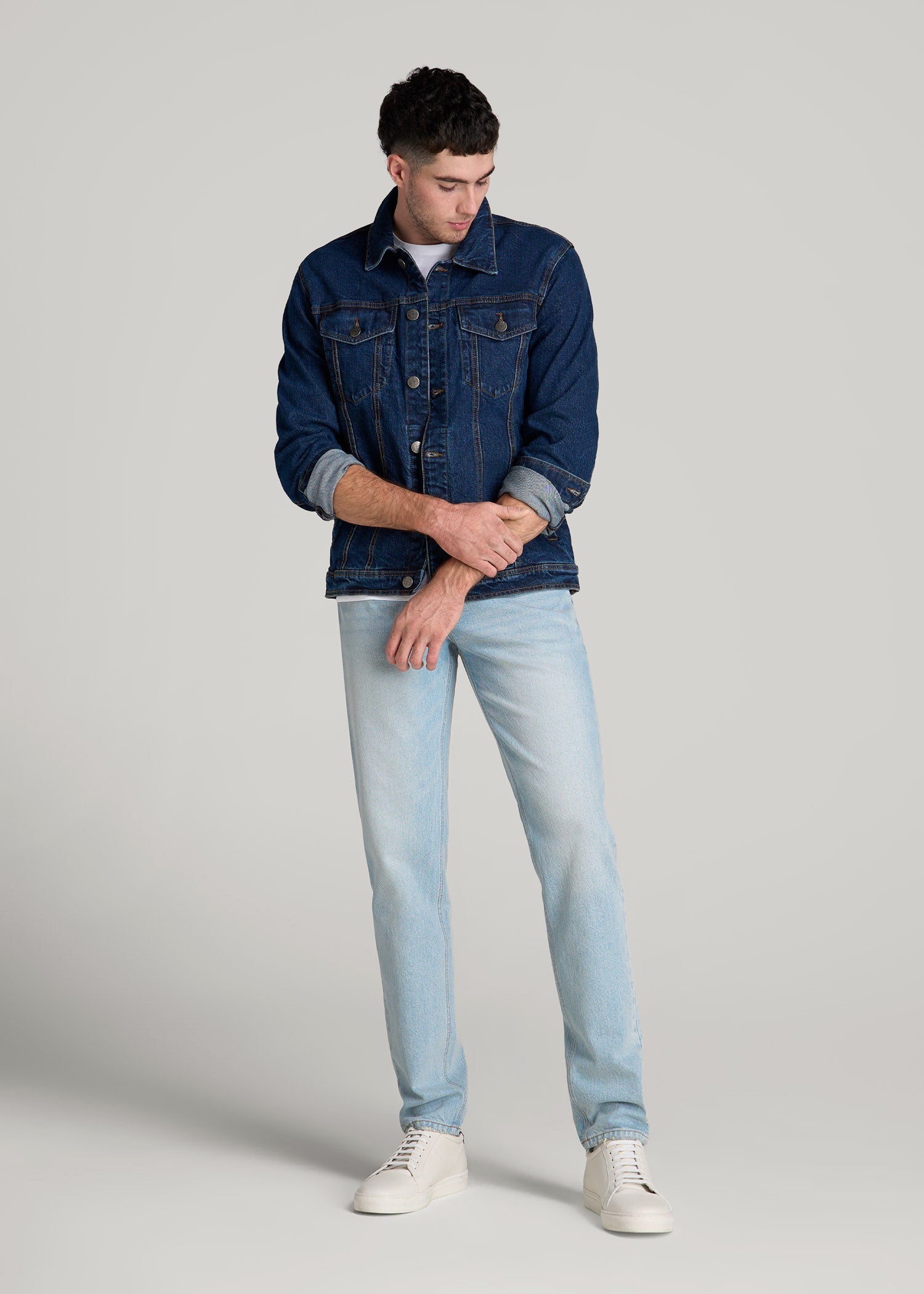 American Tall Outlet | Milo RELAXED TAPERED FIT Jeans for Tall Men in Salt Lake Wash