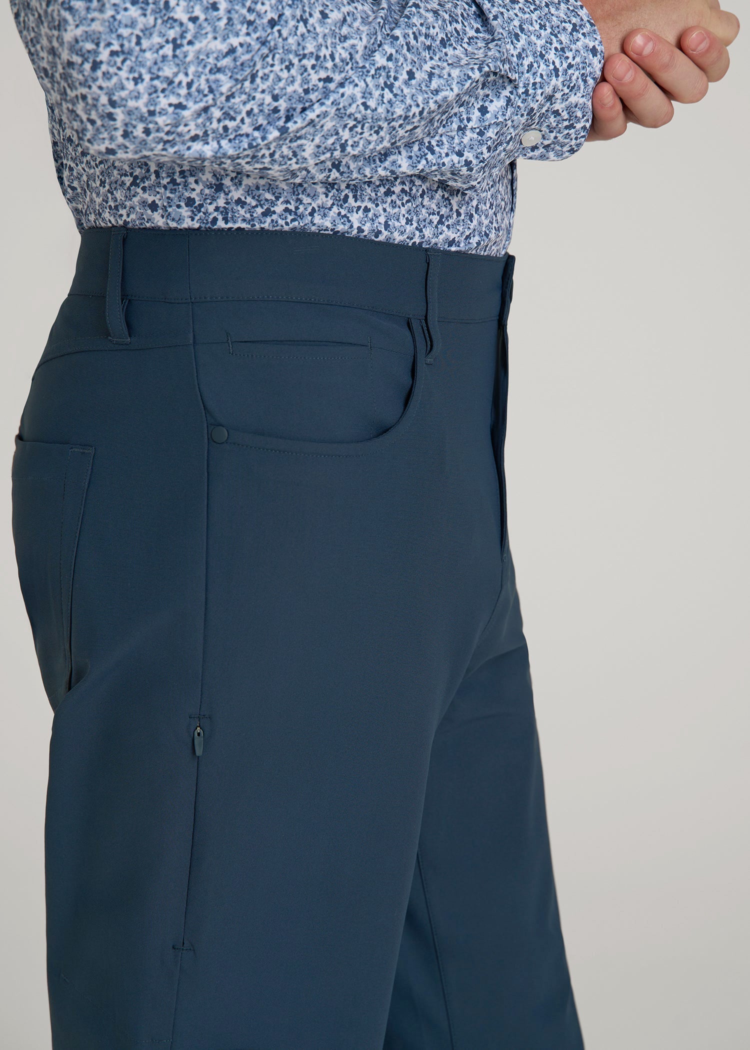 American Tall Online | Traveler Pant 2.0 for Tall Men in Navy Blue